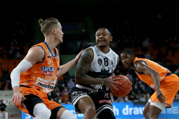 罗尔费斯决 罗尔费斯决