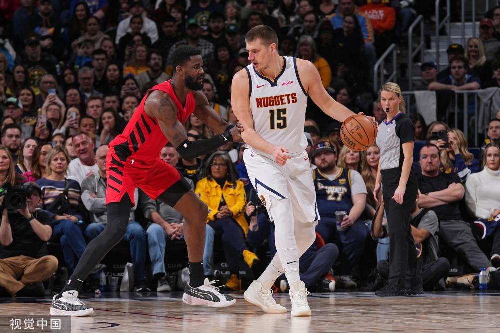 巨星效应 巨星效应