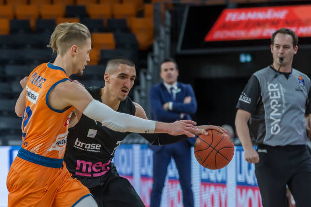 称篮球传奇 称篮球传奇